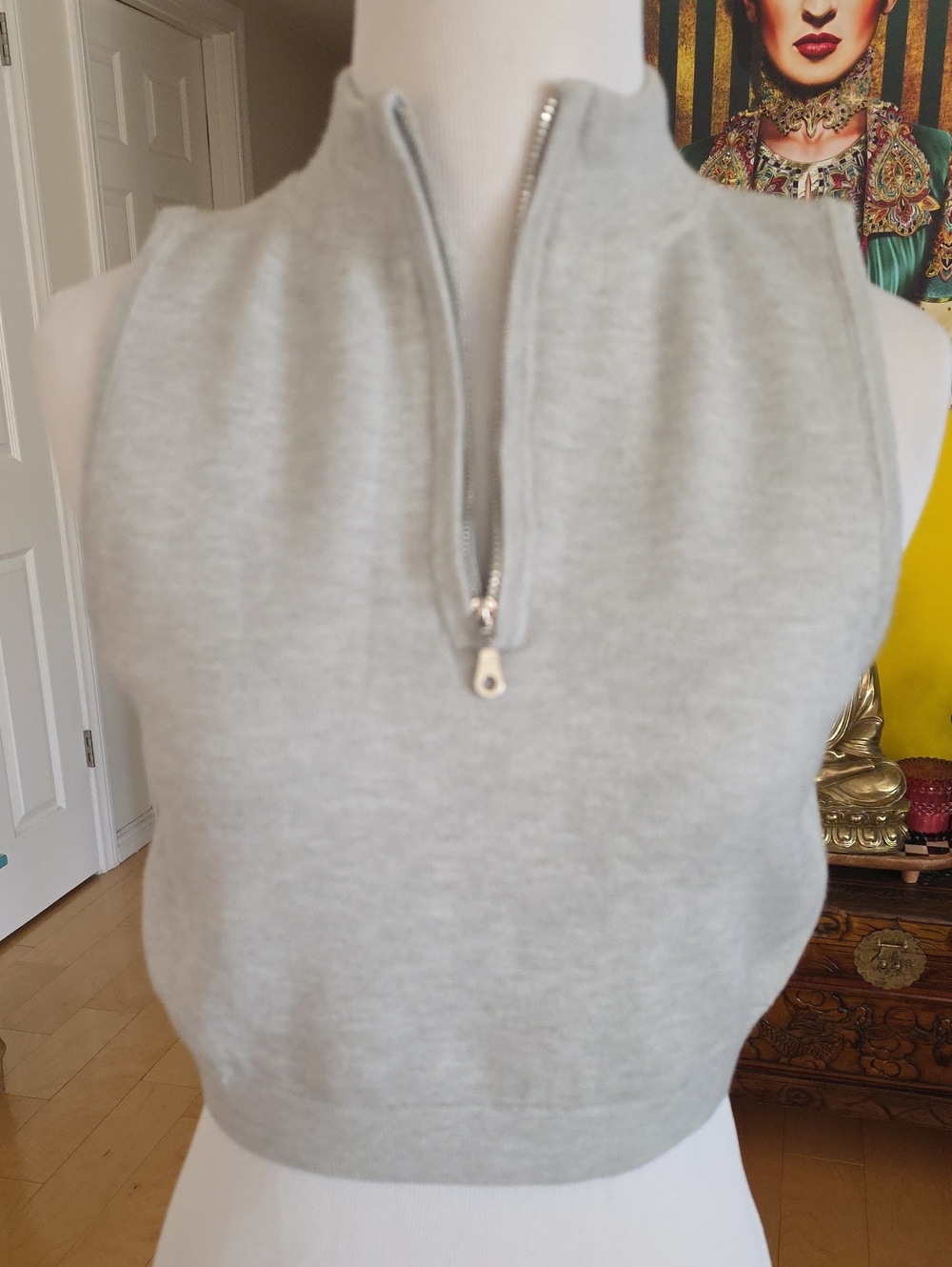wild fable Light Gray Sleeveless Quarter-Zip Sweater Cropped Top